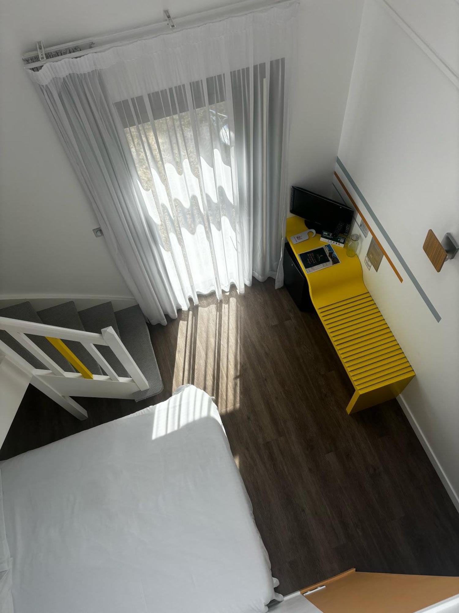 Logis Domaine Du Moulin Cavier Hotell Avrillé Exteriör bild