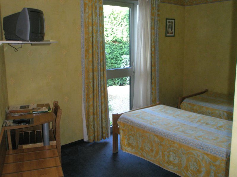Logis Domaine Du Moulin Cavier Hotell Avrillé Exteriör bild